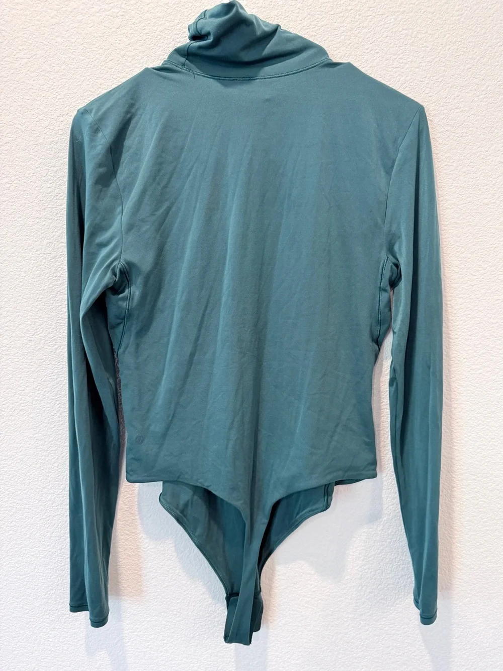 Lululemon Nulu Turtleneck Bodysuit Athleisure Storm Teal Green LW3HQLS Large - Picture 3 of 9